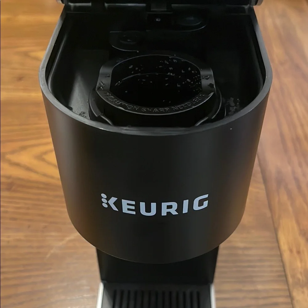 Keurig K Mini Single Serve Coffee Brewer Matte Black and Silver - Picture 5 of 15